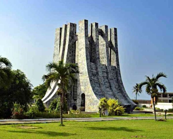 Pan African tour of Accra Ghana - Kwame Nkrumah Museum, Mausoleum