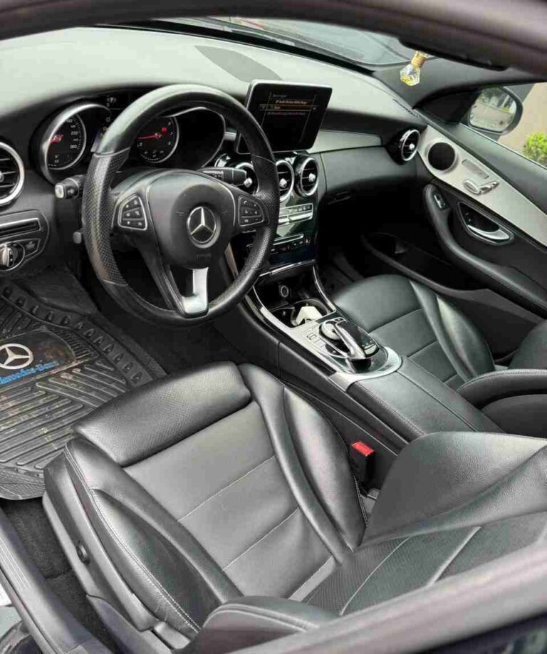 mercedes c300 rent car accra ghana 02